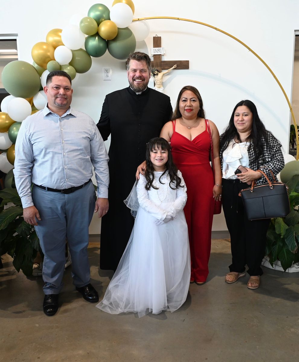 2025-04-05-first-communion-portraits-0052.jpg
