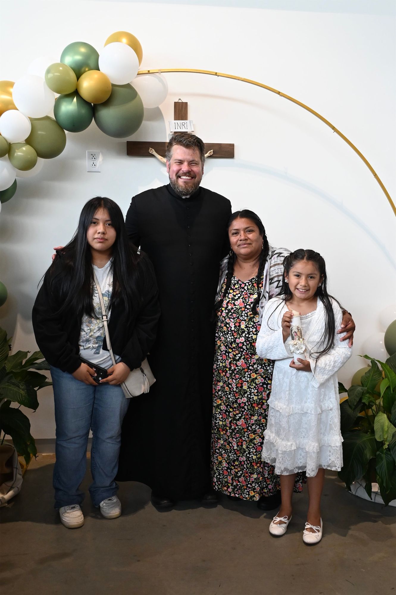 2025-04-05-first-communion-portraits-0077.jpg
