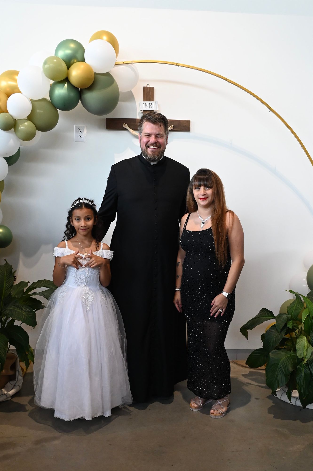 2025-04-05-first-communion-portraits-0078.jpg