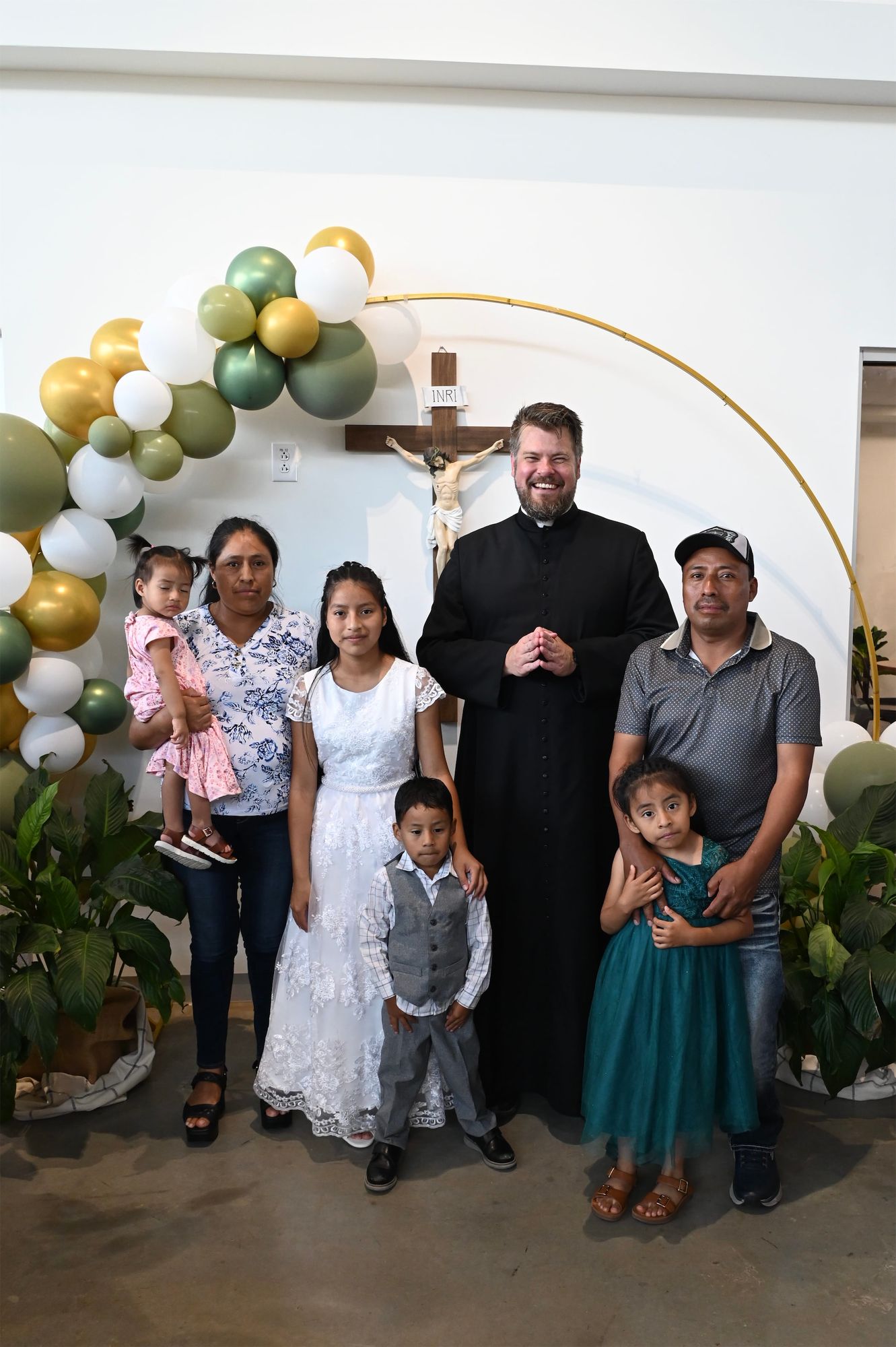 2025-04-05-first-communion-portraits-0090.jpg