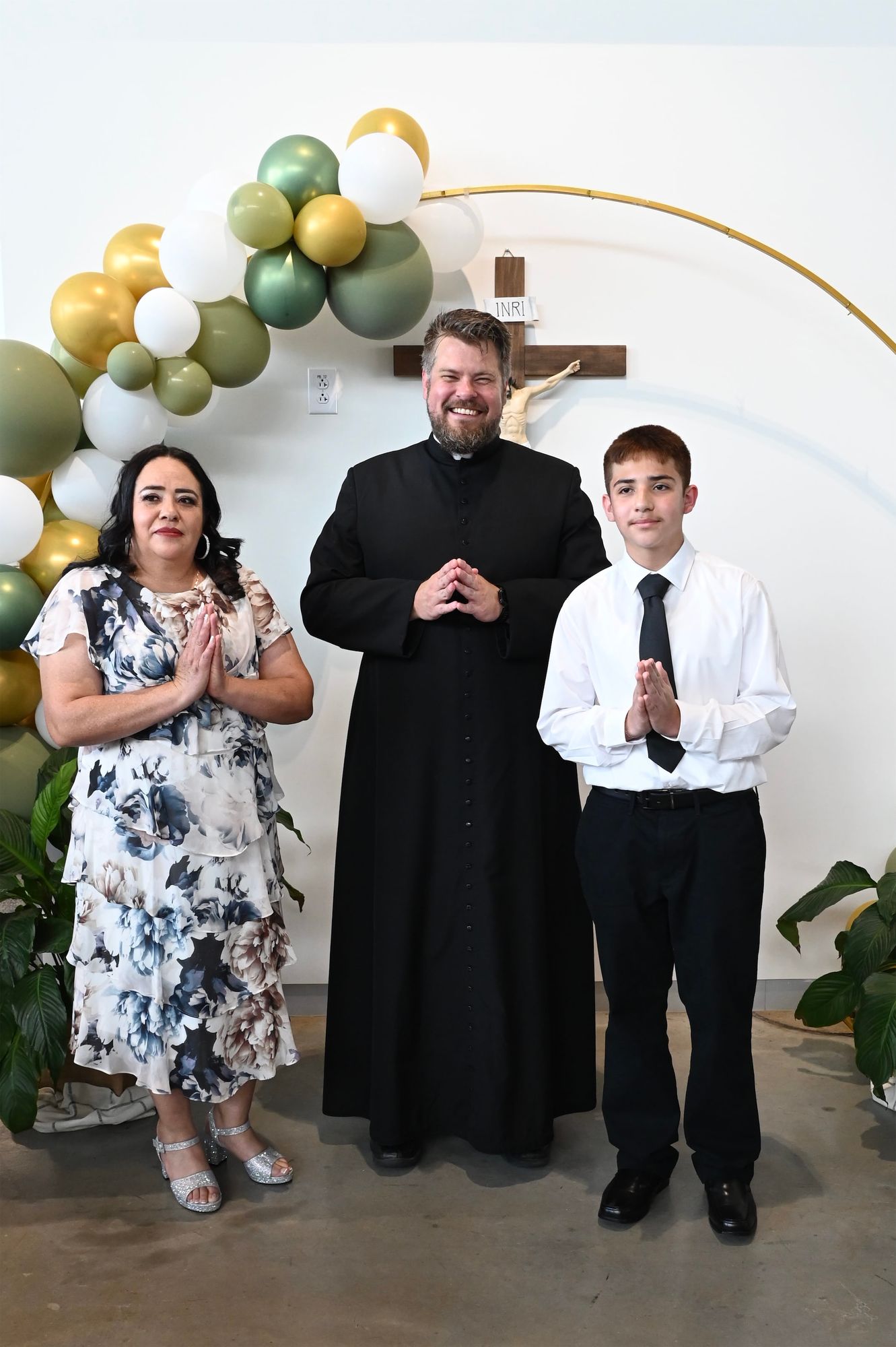2025-04-05-first-communion-portraits-0108.jpg