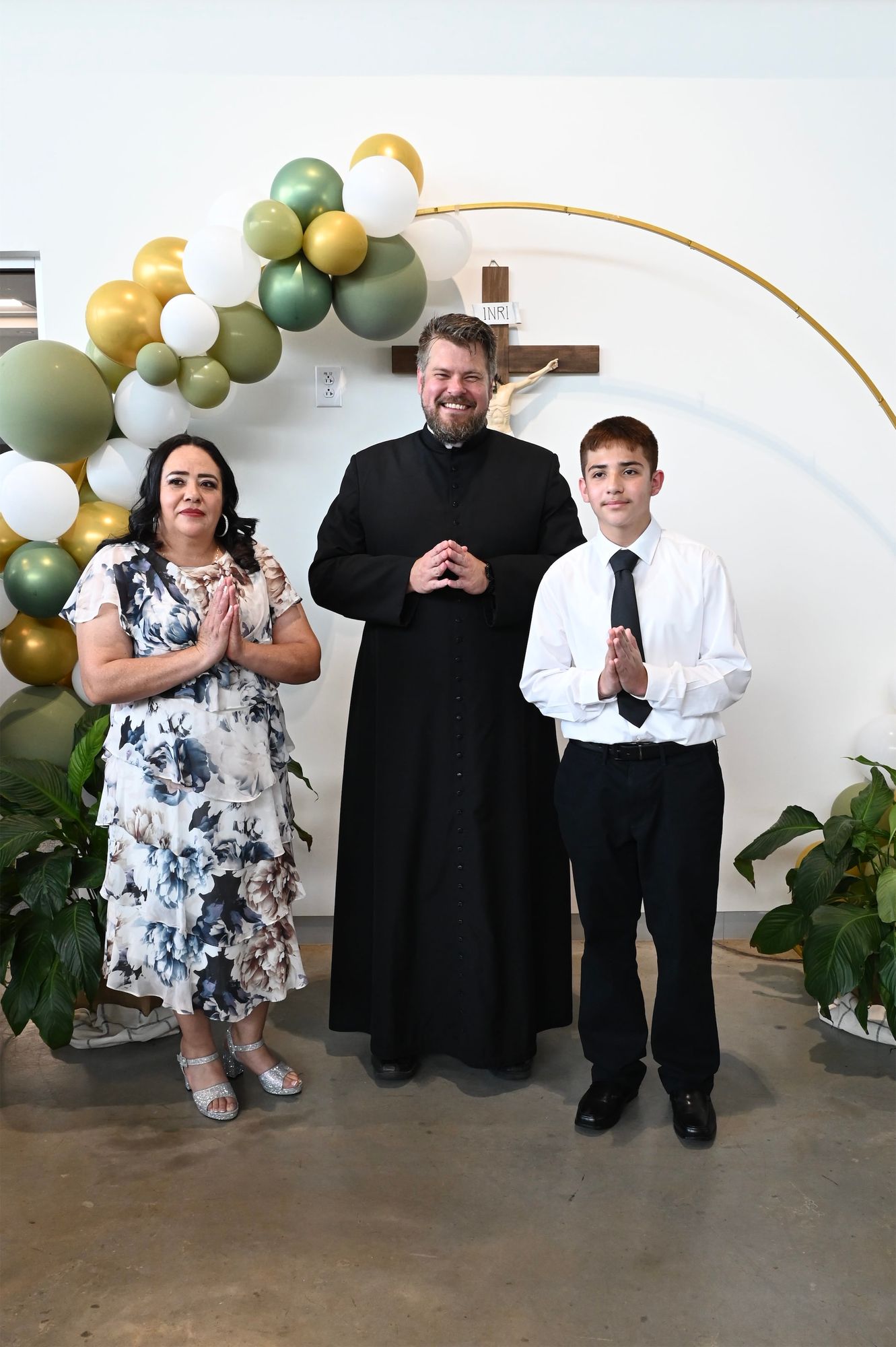 2025-04-05-first-communion-portraits-0109.jpg