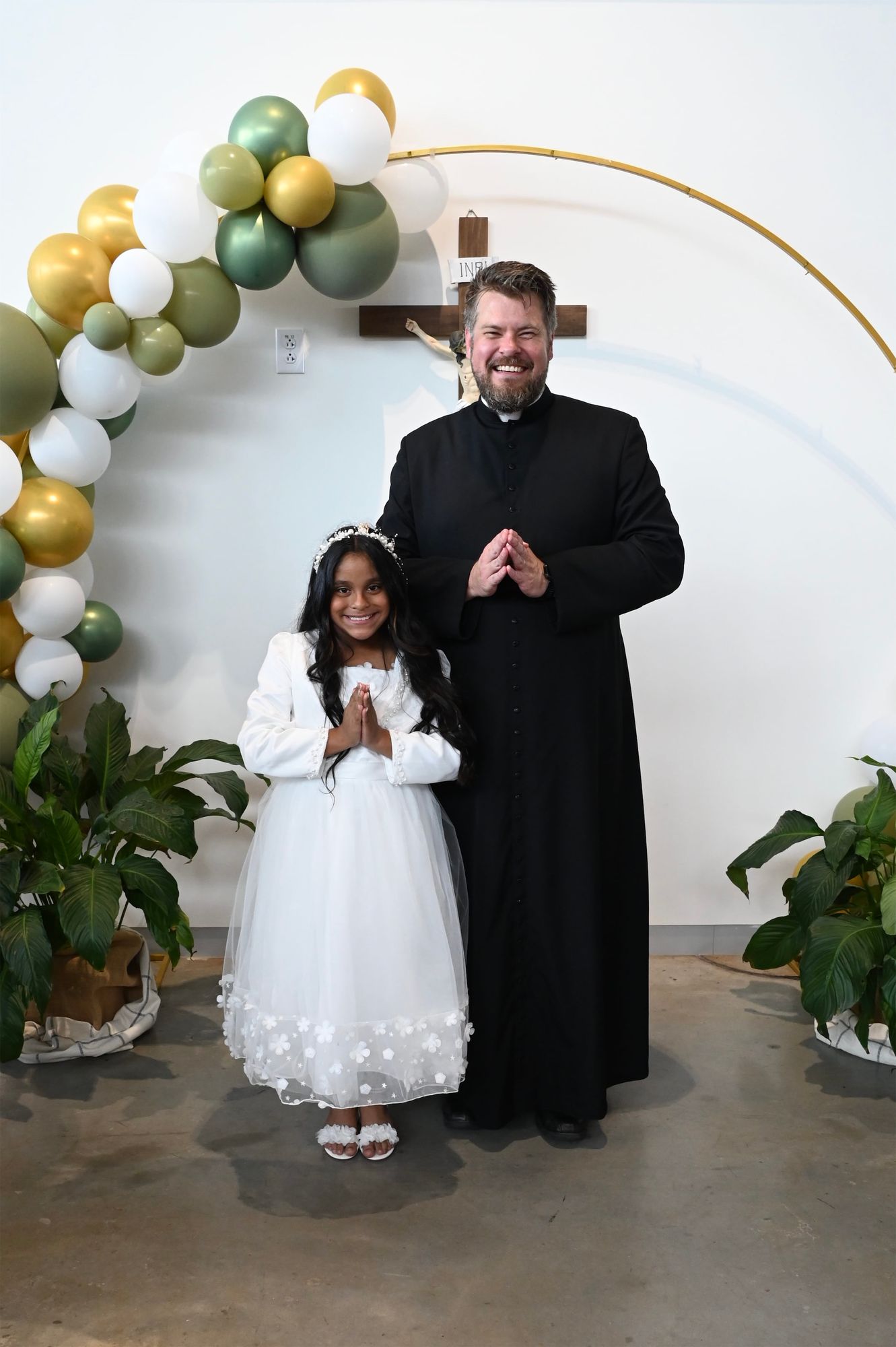 2025-04-05-first-communion-portraits-0112.jpg