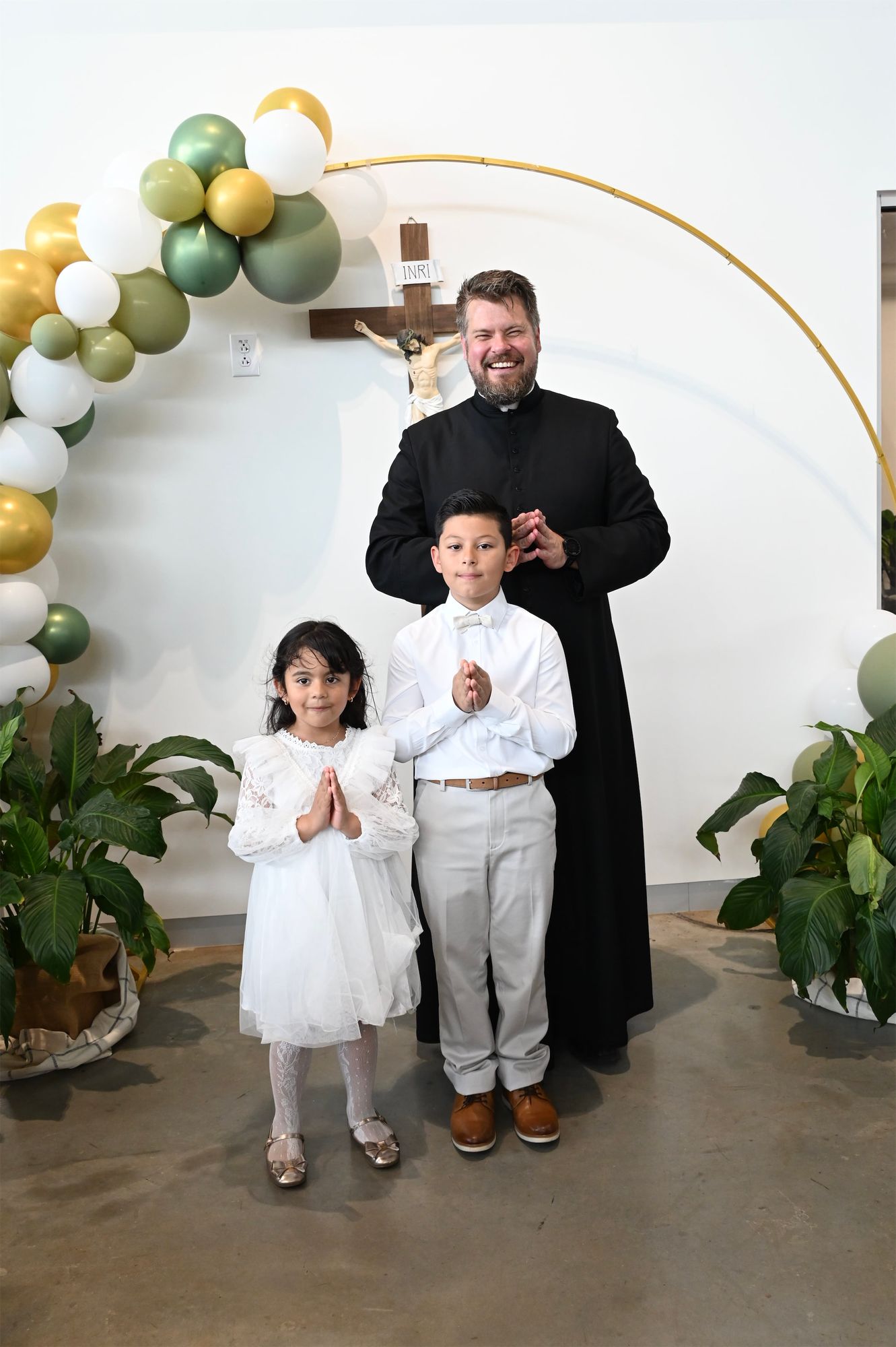 2025-04-05-first-communion-portraits-0125.jpg