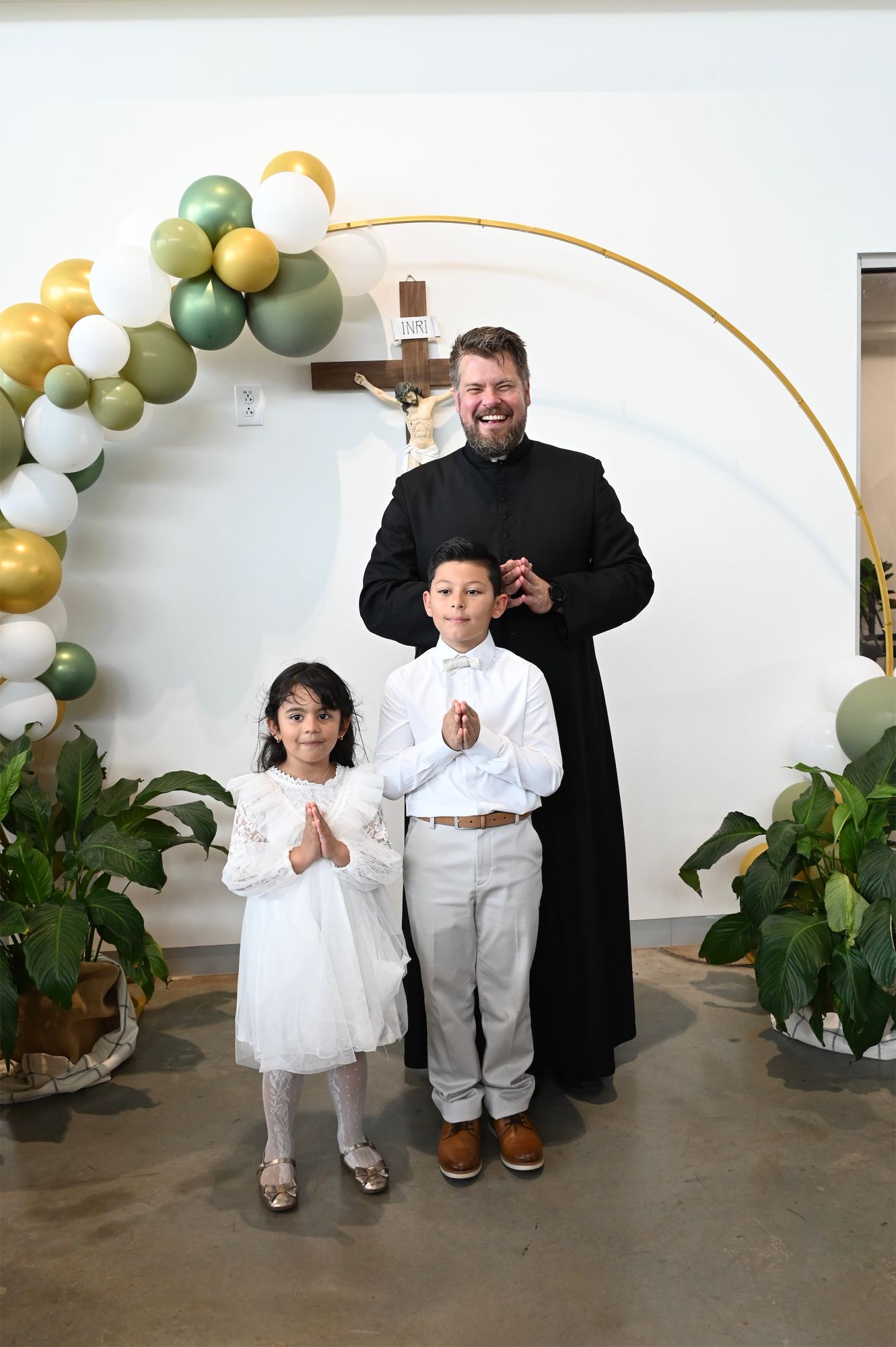 2025-04-05-first-communion-portraits-0126.jpg