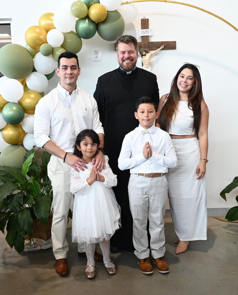 2025-04-05-first-communion-portraits-0129.jpg
