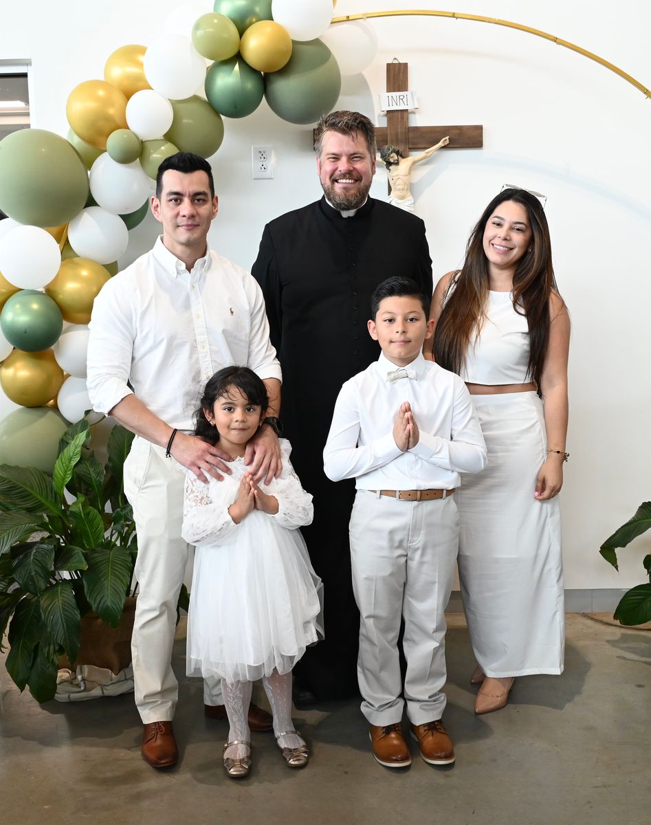 2025-04-05-first-communion-portraits-0131.jpg