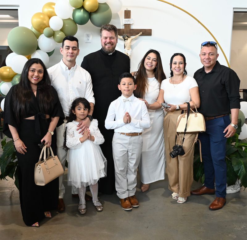 2025-04-05-first-communion-portraits-0134.jpg