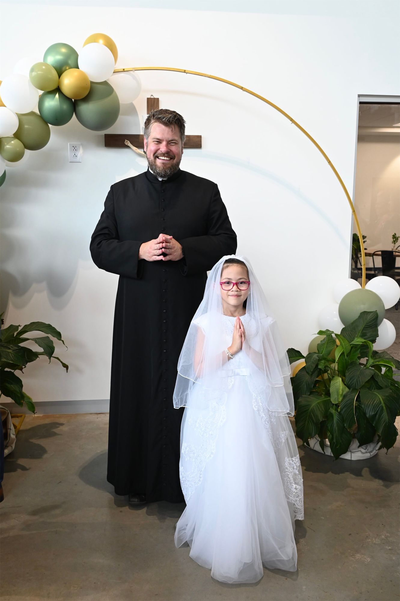 2025-04-05-first-communion-portraits-0138.jpg