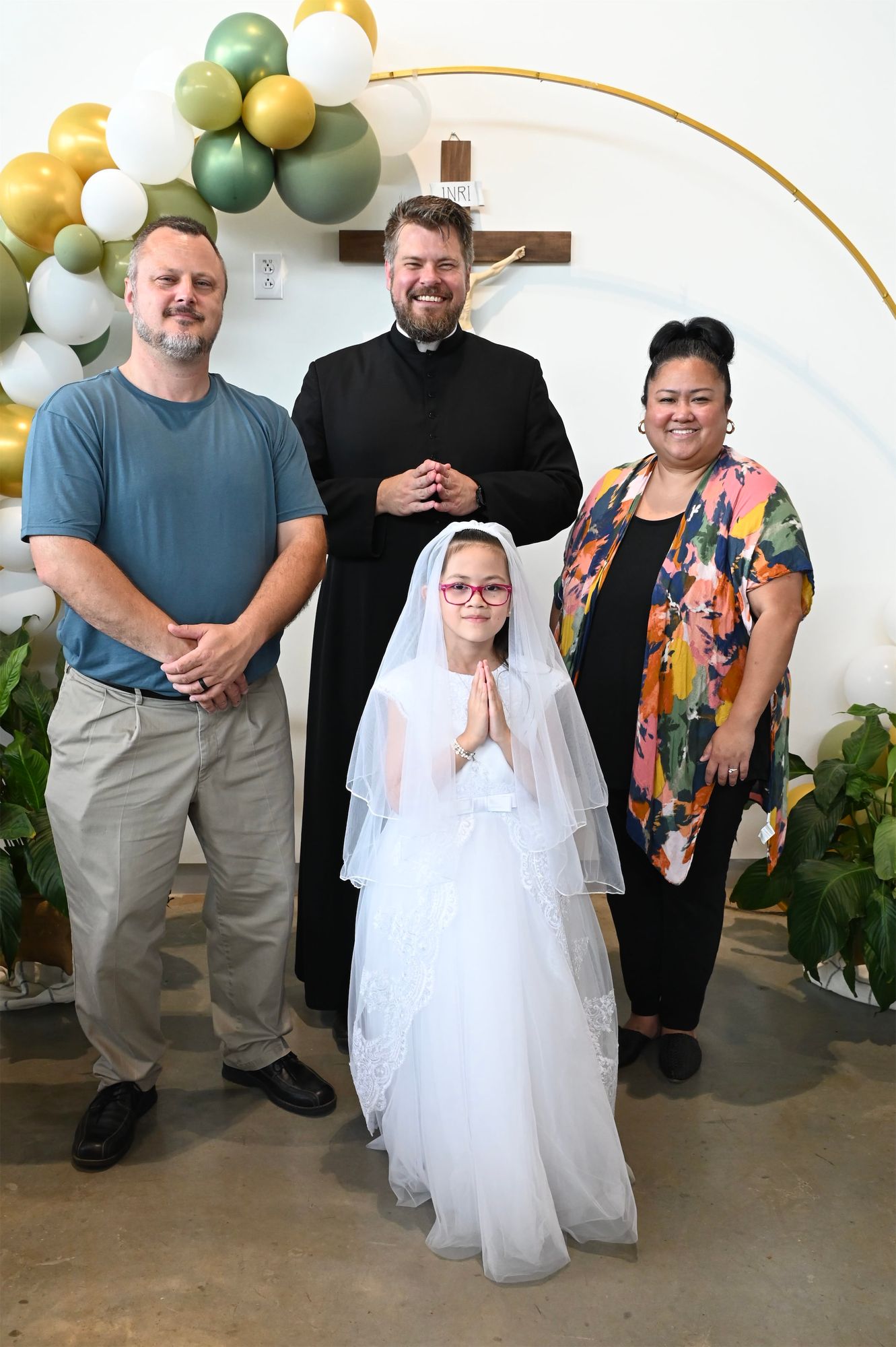 2025-04-05-first-communion-portraits-0142.jpg