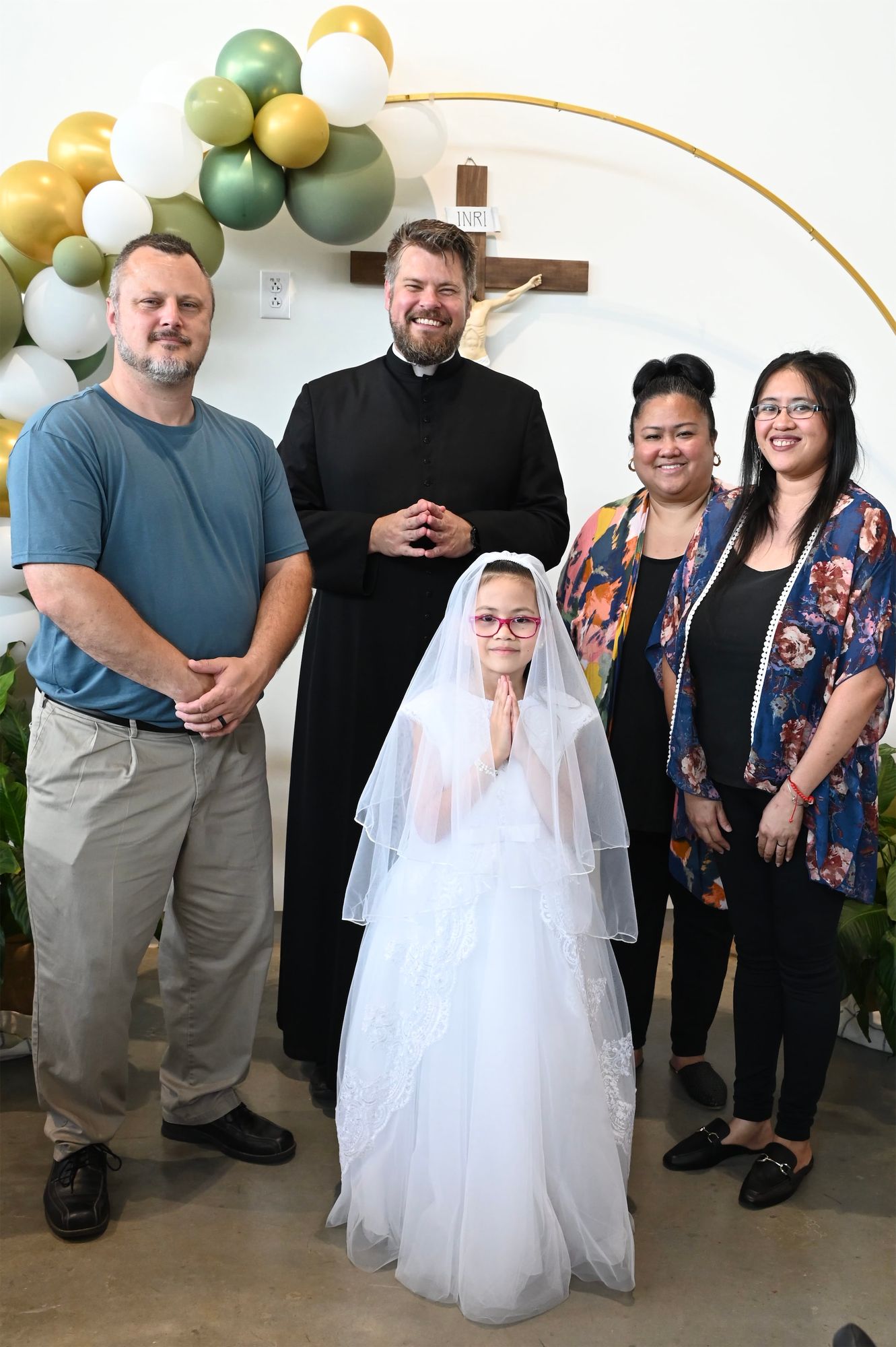 2025-04-05-first-communion-portraits-0145.jpg