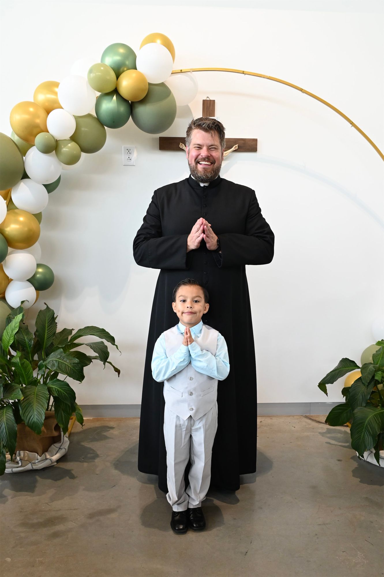 2025-04-05-first-communion-portraits-0146.jpg