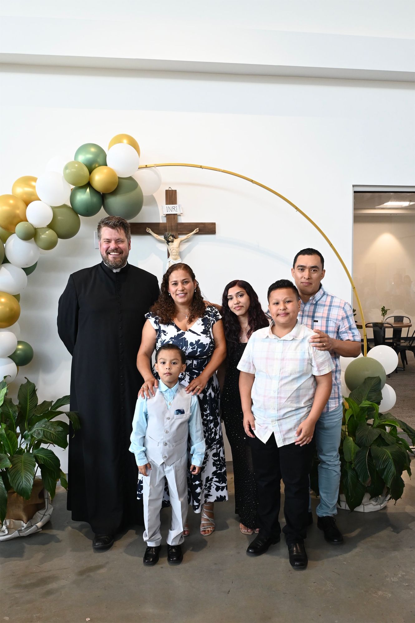 2025-04-05-first-communion-portraits-0159.jpg