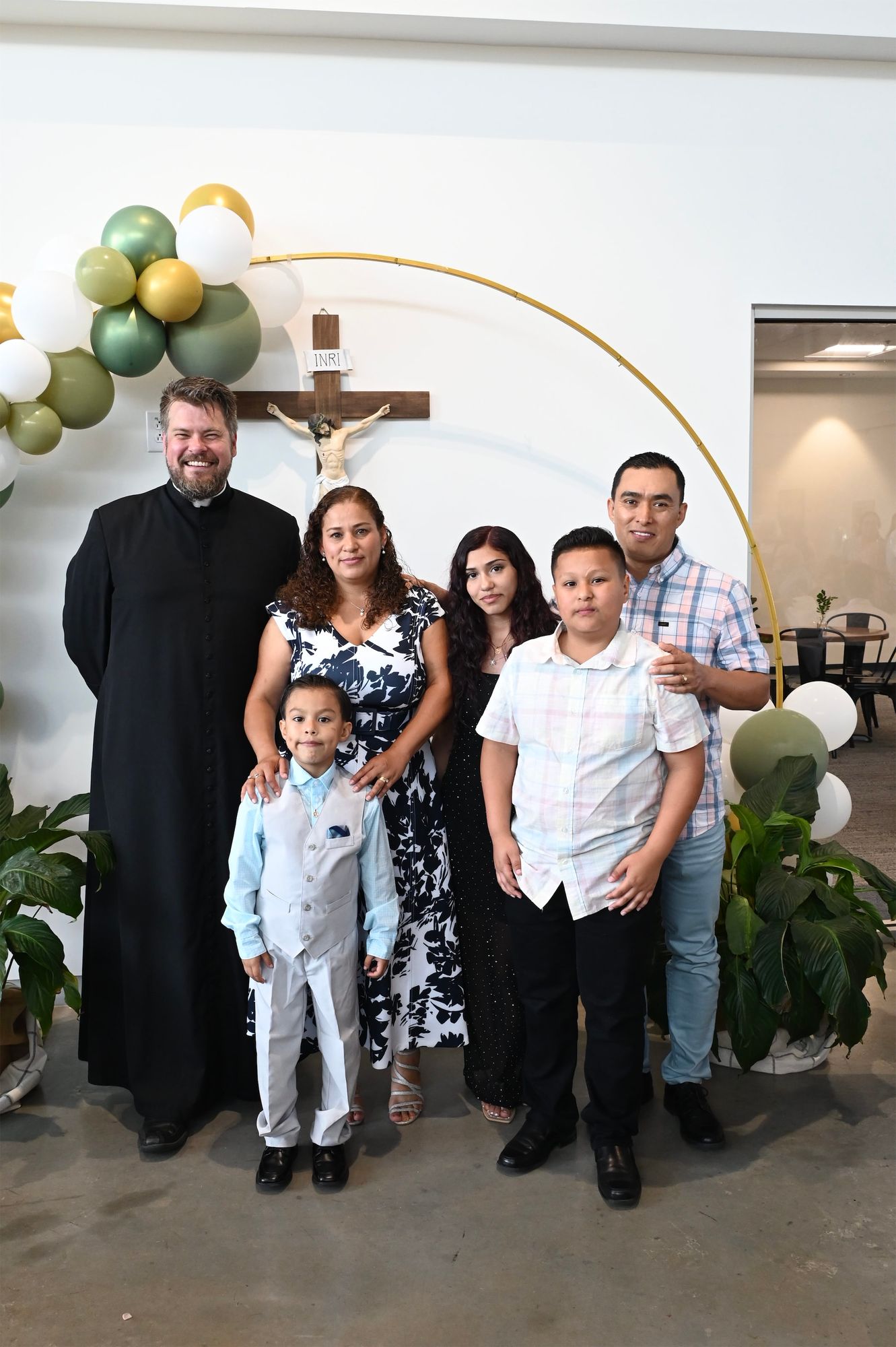 2025-04-05-first-communion-portraits-0161.jpg