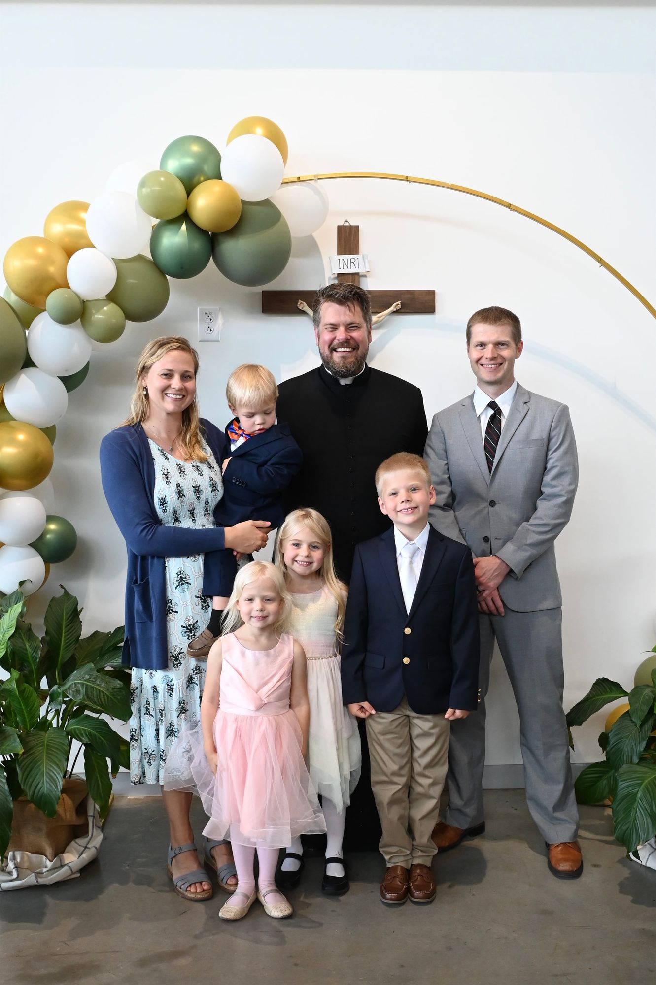 2025-04-05-first-communion-portraits-0163.jpg
