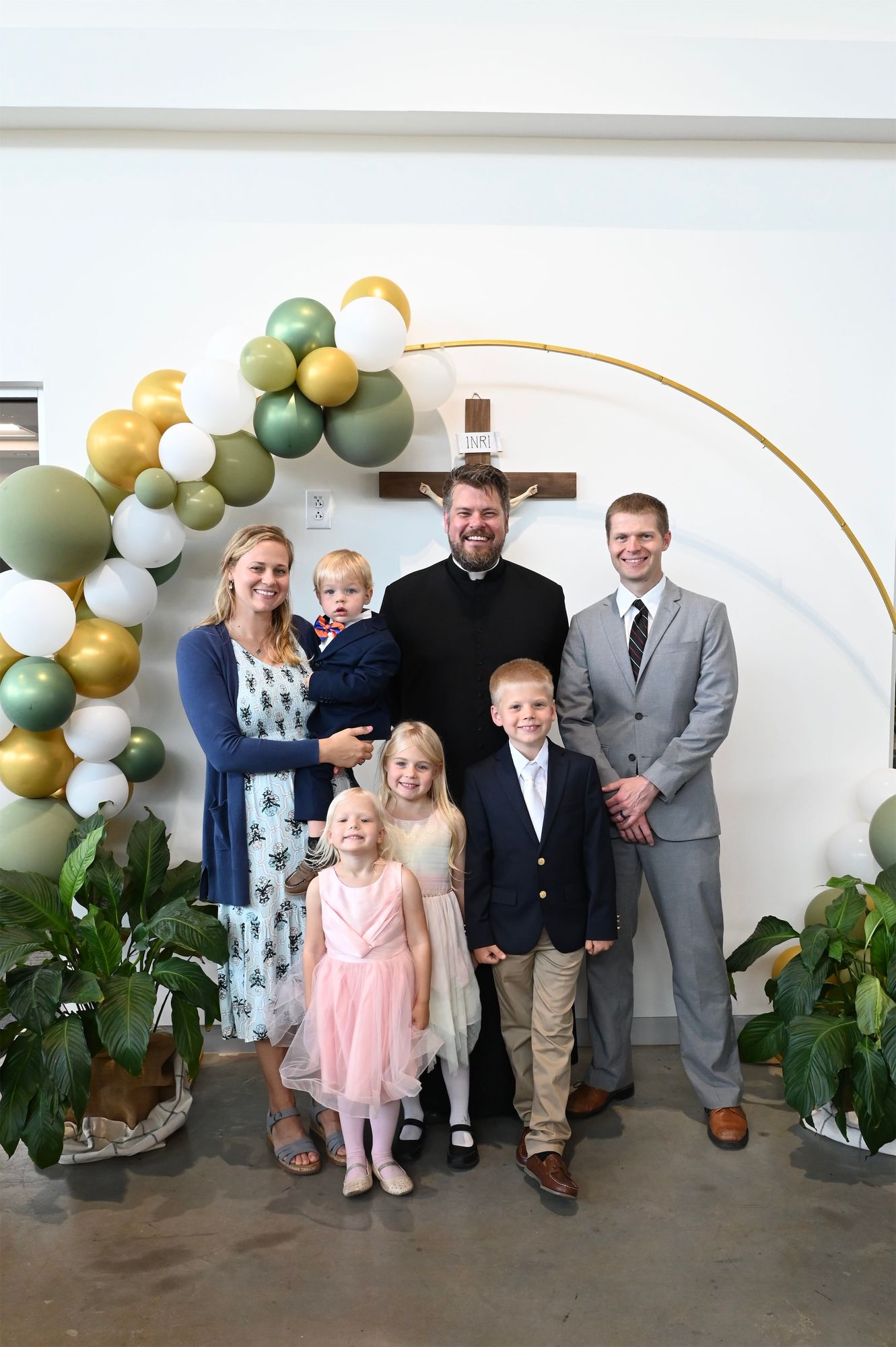 2025-04-05-first-communion-portraits-0165.jpg