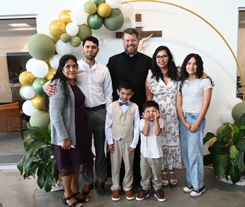 2025-04-05-first-communion-portraits-0177.jpg