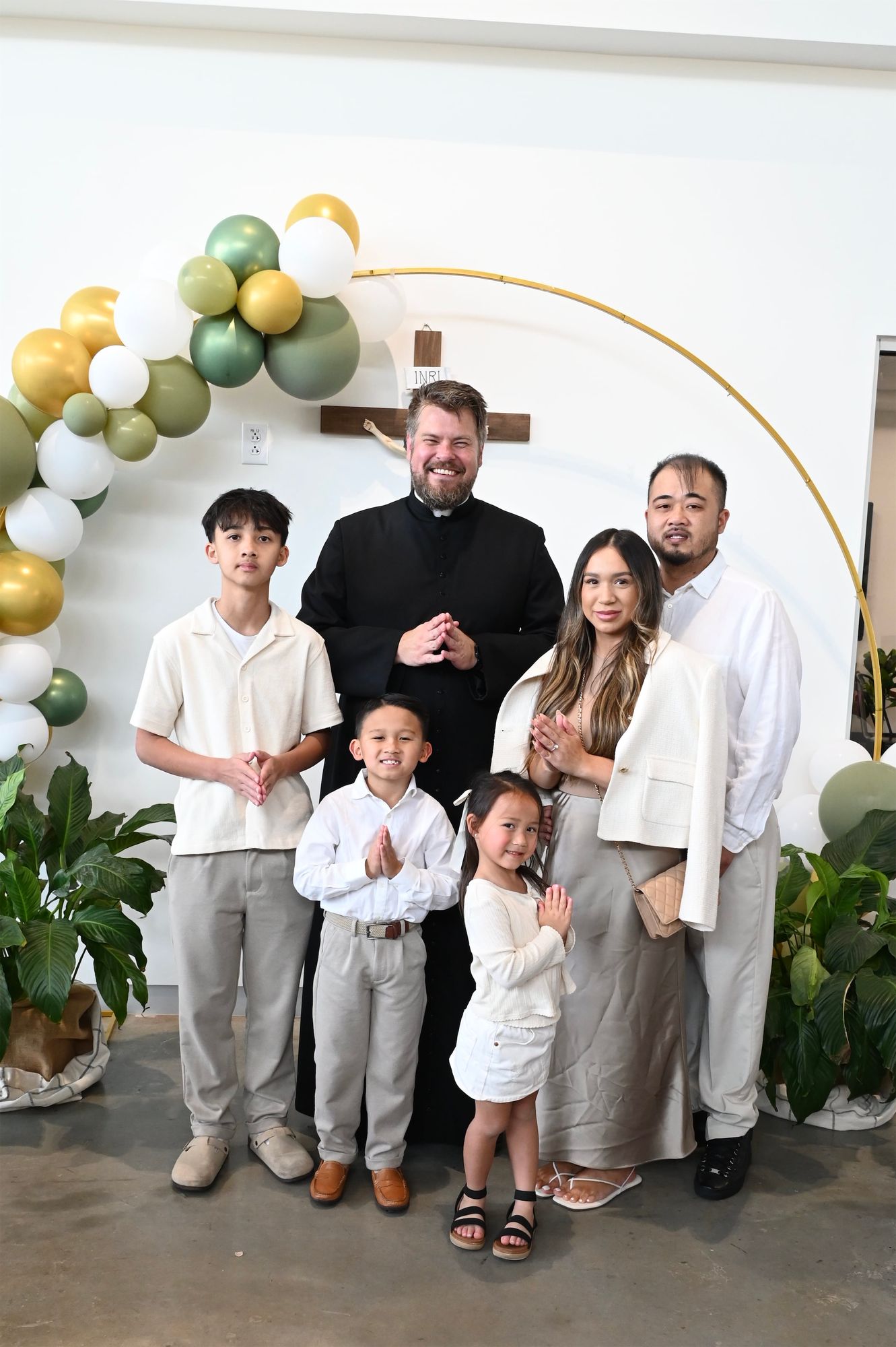 2025-04-05-first-communion-portraits-0187.jpg