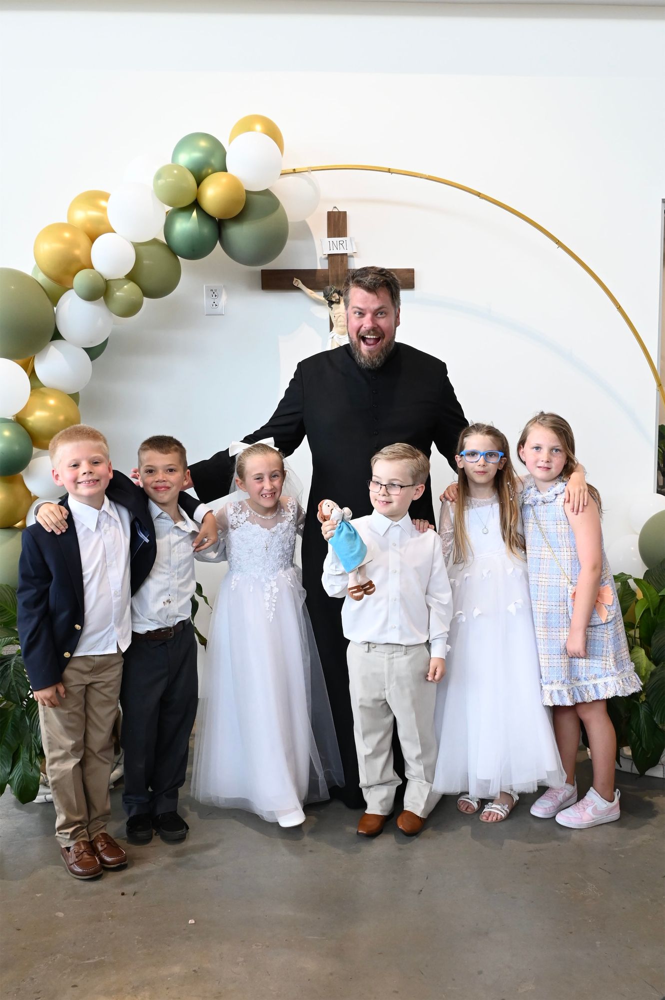 2025-04-05-first-communion-portraits-0197.jpg