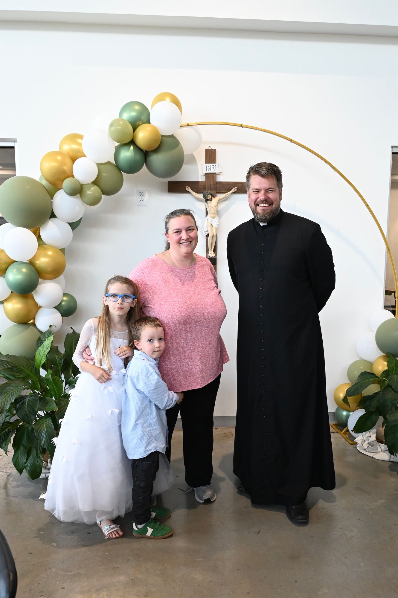 2025-04-05-first-communion-portraits-0218.jpg
