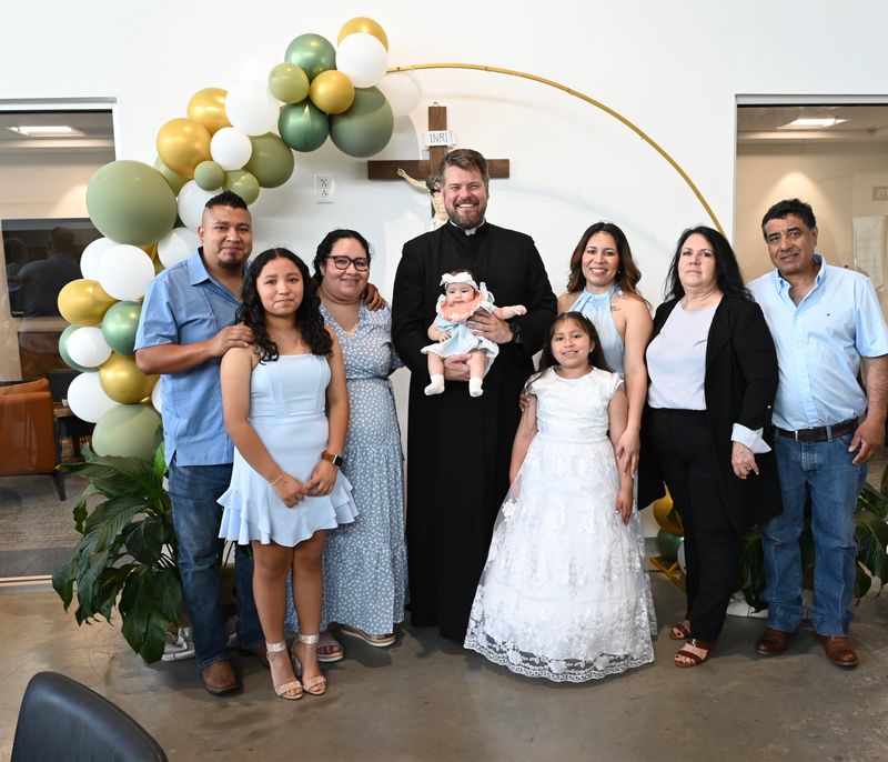 2025-04-05-first-communion-portraits-0223.jpg