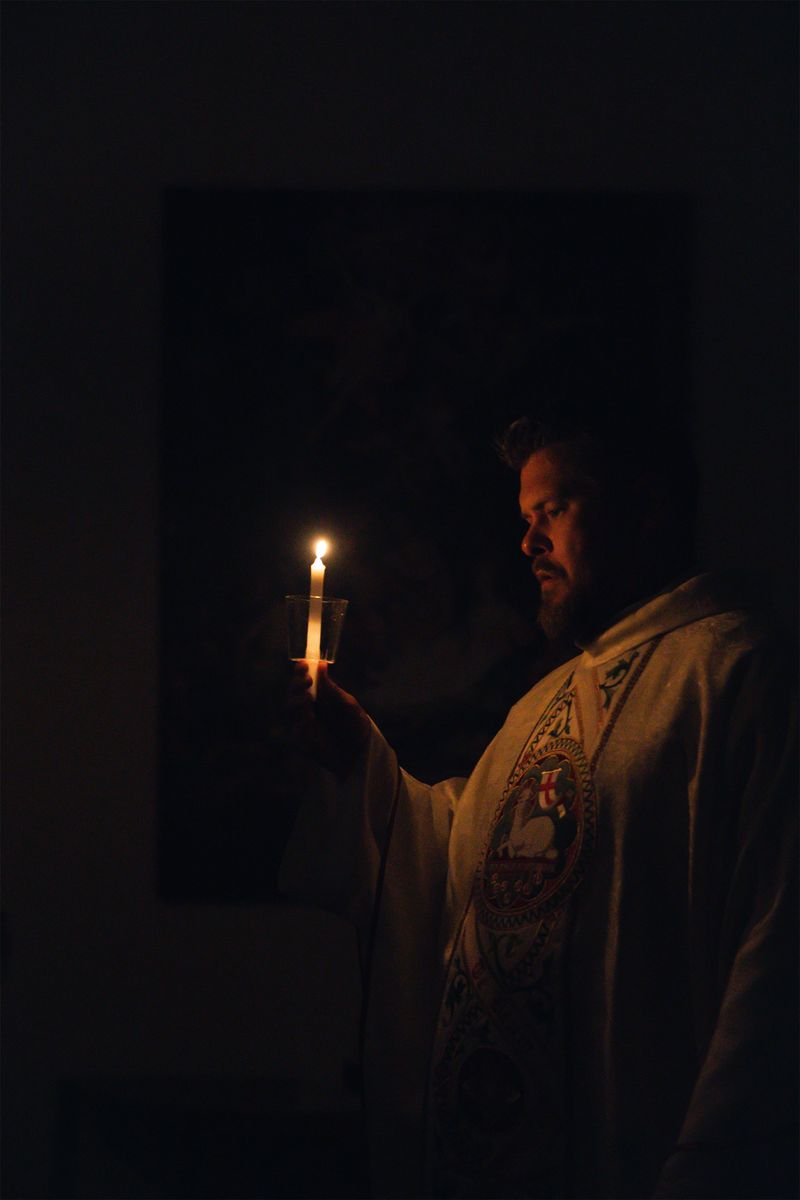 2025-04-19-easter-vigil-0009.jpg