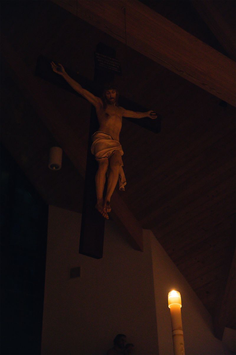 2025-04-19-easter-vigil-0024.jpg