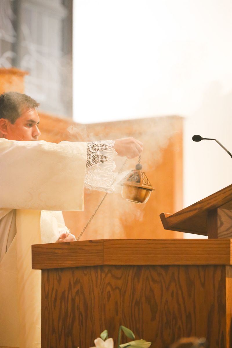 2025-04-19-easter-vigil-0053.jpg