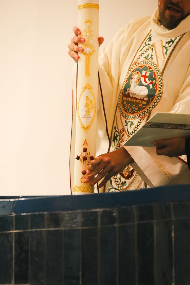 2025-04-19-easter-vigil-0069.jpg