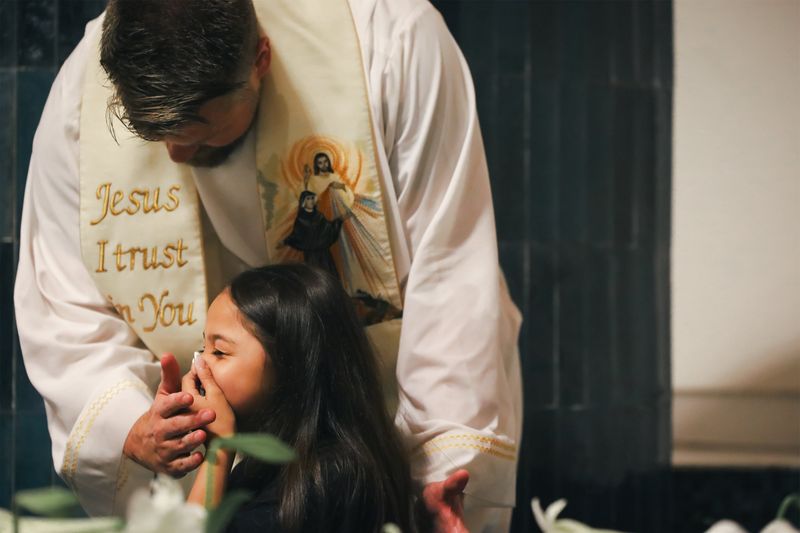 2025-04-19-easter-vigil-0089.jpg
