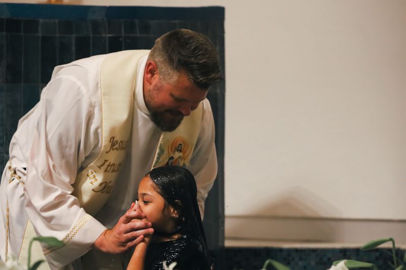 2025-04-19-easter-vigil-0090.jpg