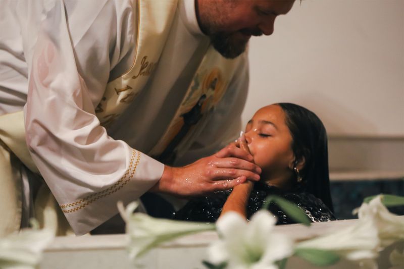 2025-04-19-easter-vigil-0092.jpg