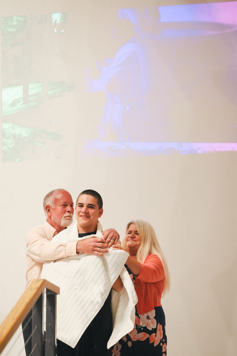 2025-04-19-easter-vigil-0126.jpg