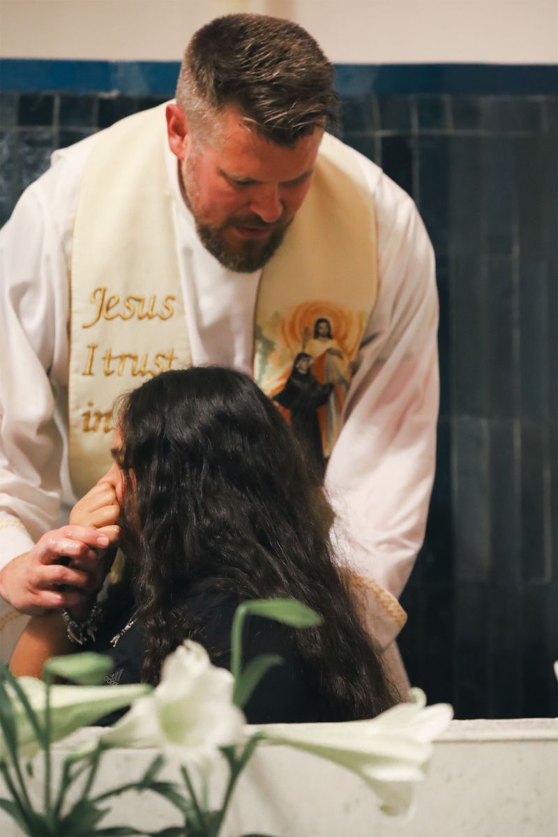 2025-04-19-easter-vigil-0151.jpg
