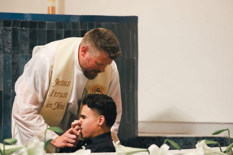 2025-04-19-easter-vigil-0167.jpg