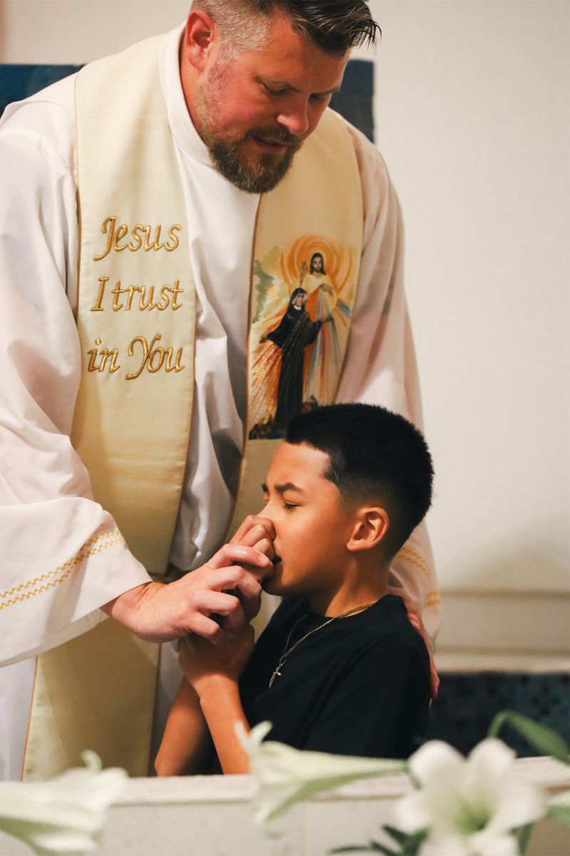 2025-04-19-easter-vigil-0175.jpg