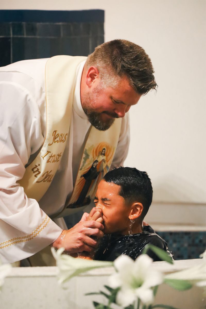 2025-04-19-easter-vigil-0176.jpg