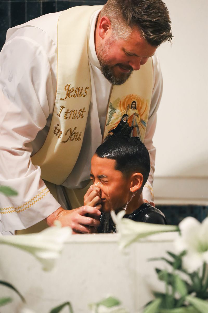 2025-04-19-easter-vigil-0177.jpg
