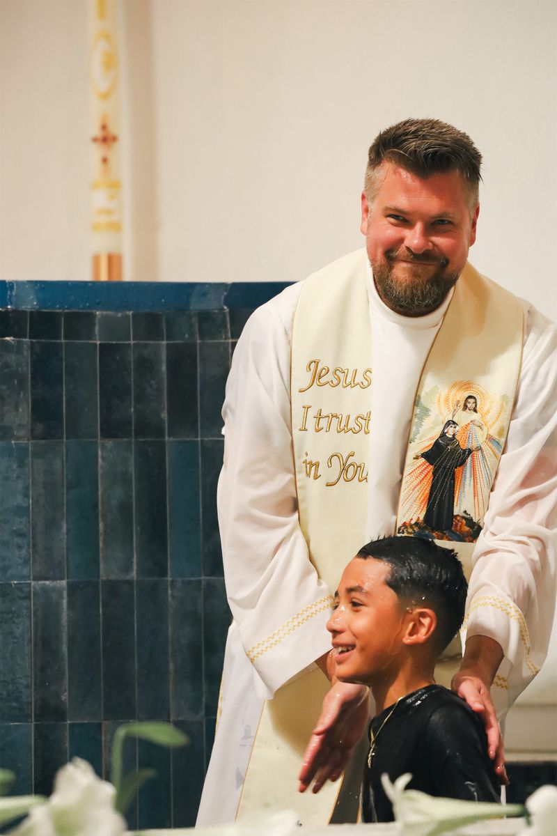 2025-04-19-easter-vigil-0180.jpg