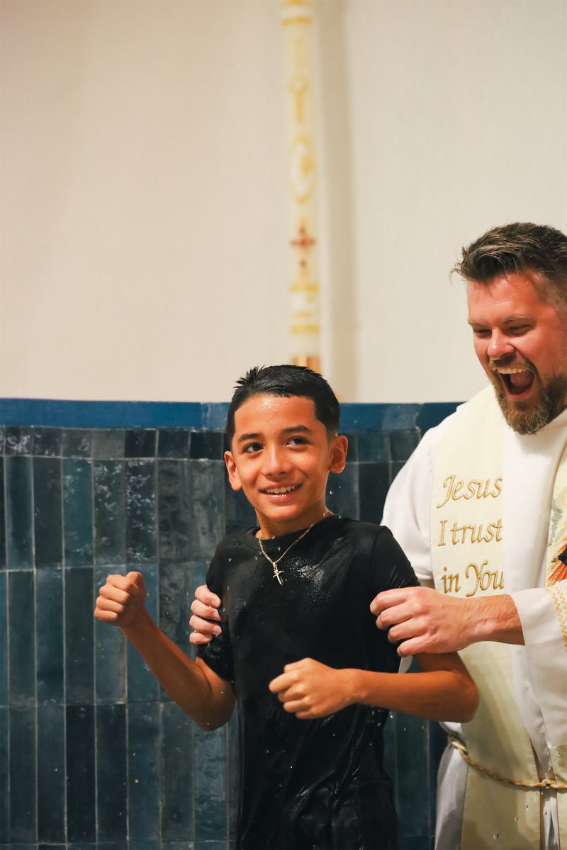 2025-04-19-easter-vigil-0181.jpg