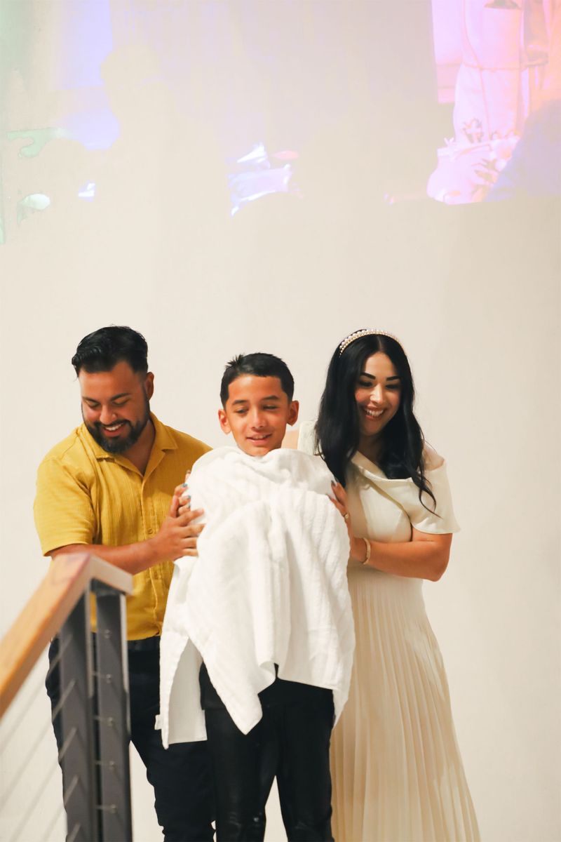 2025-04-19-easter-vigil-0184.jpg
