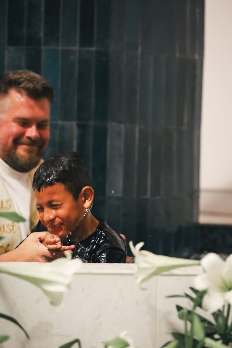 2025-04-19-easter-vigil-0191.jpg