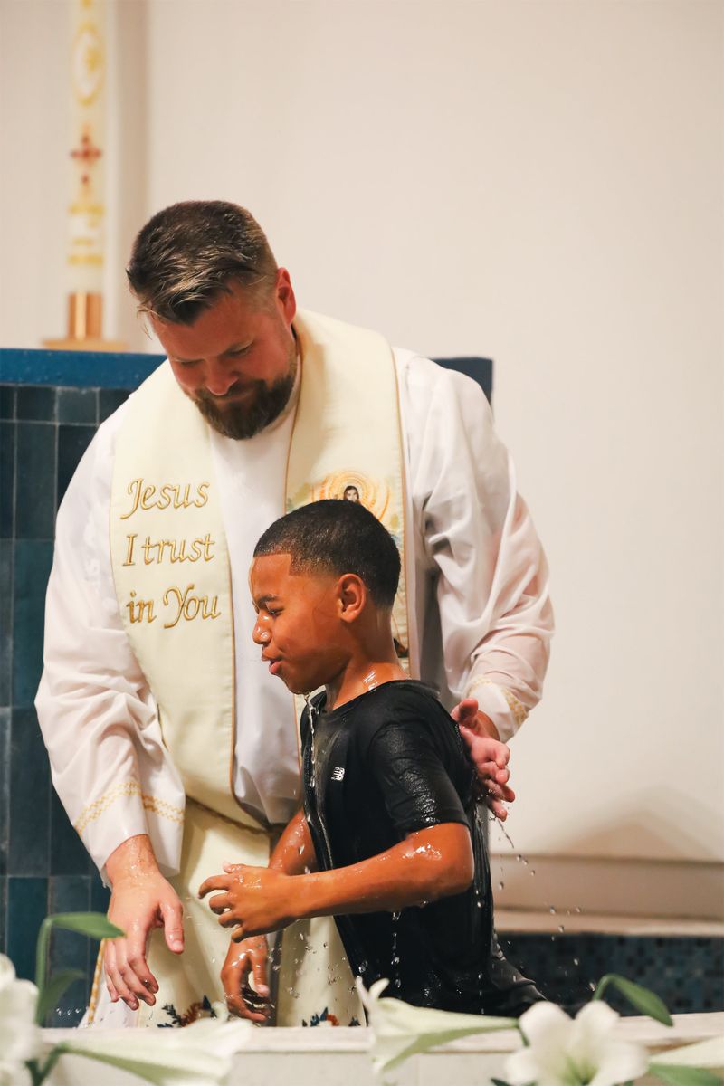 2025-04-19-easter-vigil-0201.jpg