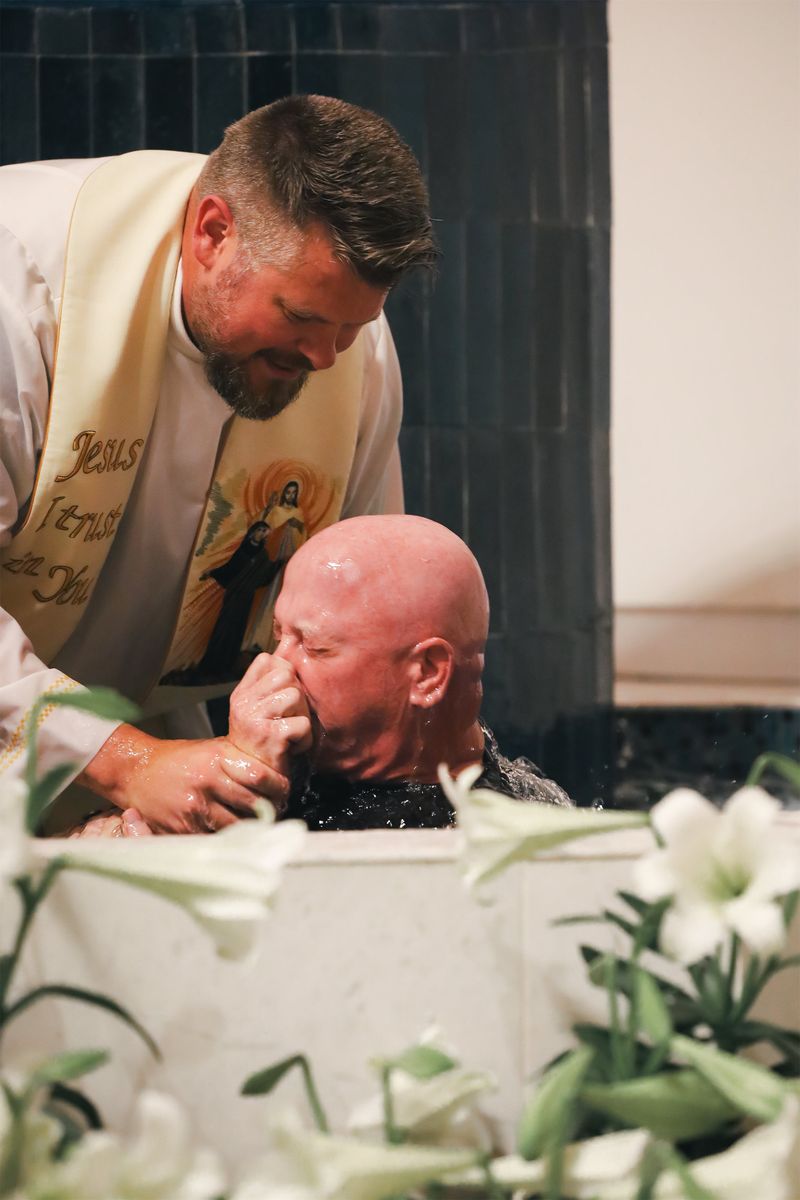 2025-04-19-easter-vigil-0223.jpg