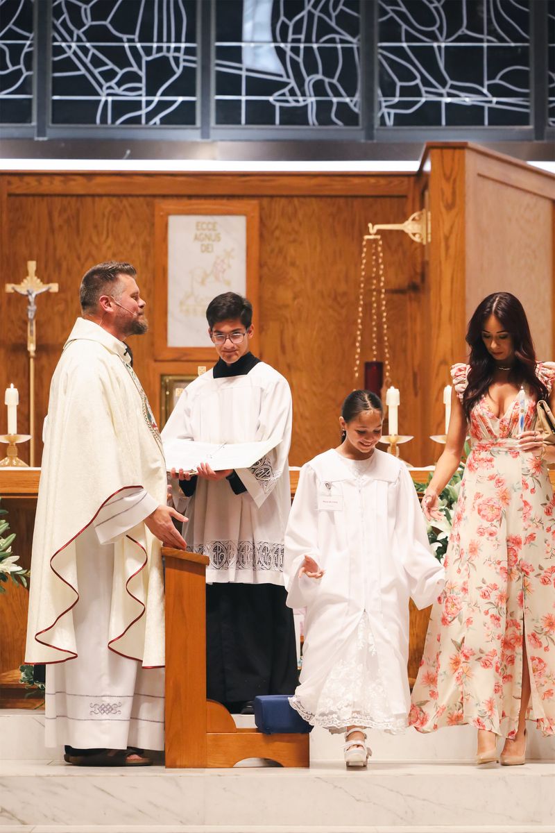 2025-04-19-easter-vigil-0239.jpg
