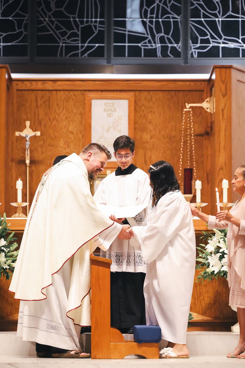 2025-04-19-easter-vigil-0246.jpg