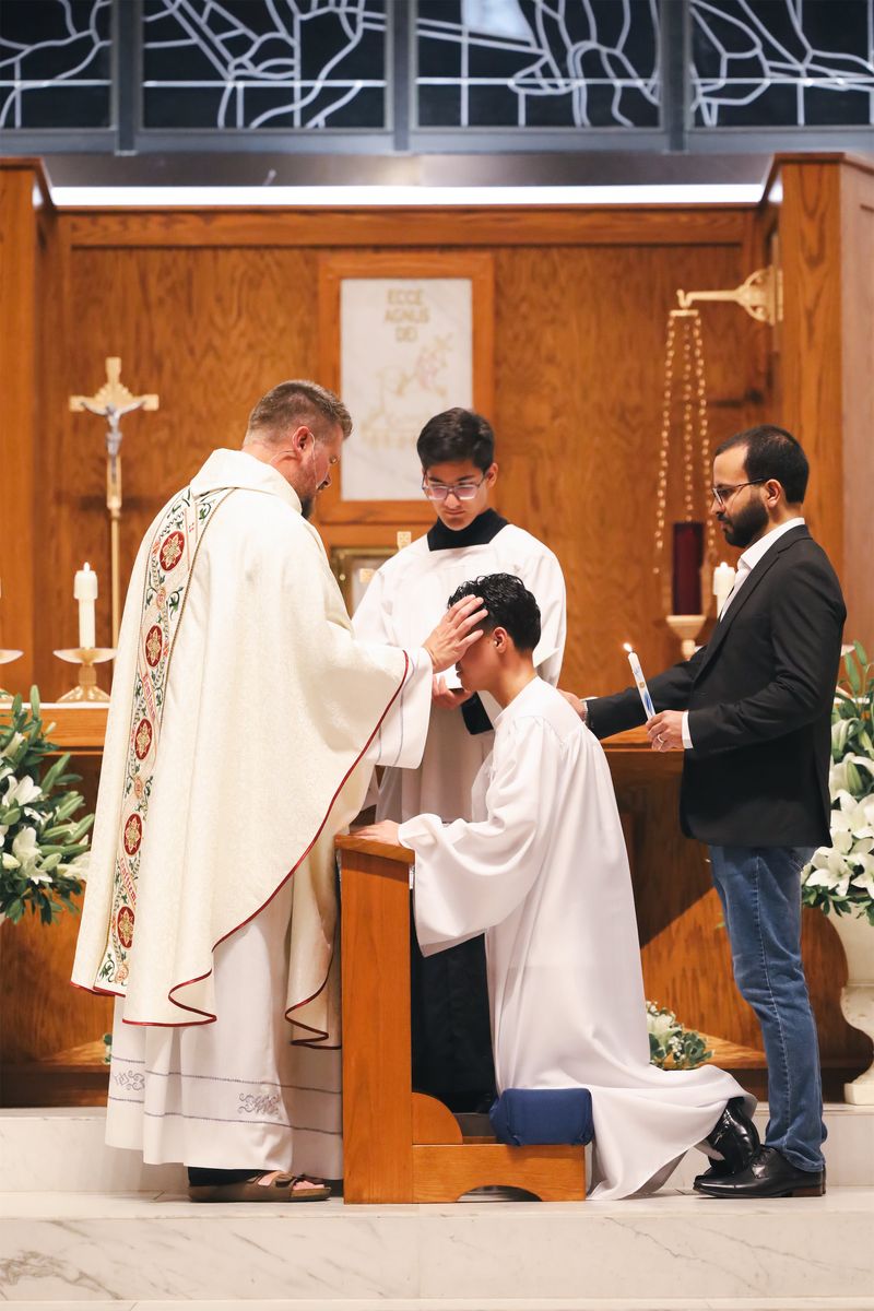 2025-04-19-easter-vigil-0268.jpg
