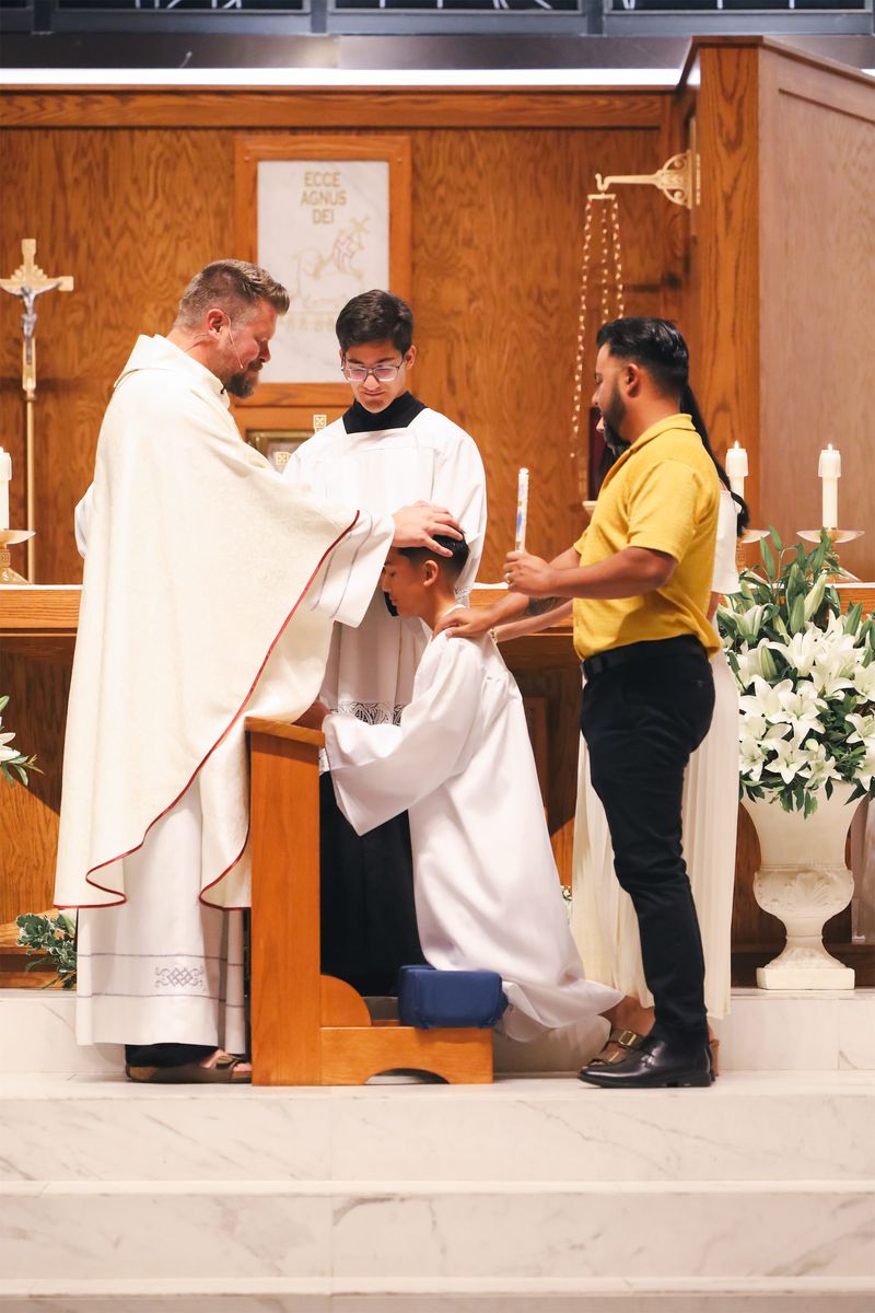 2025-04-19-easter-vigil-0277.jpg