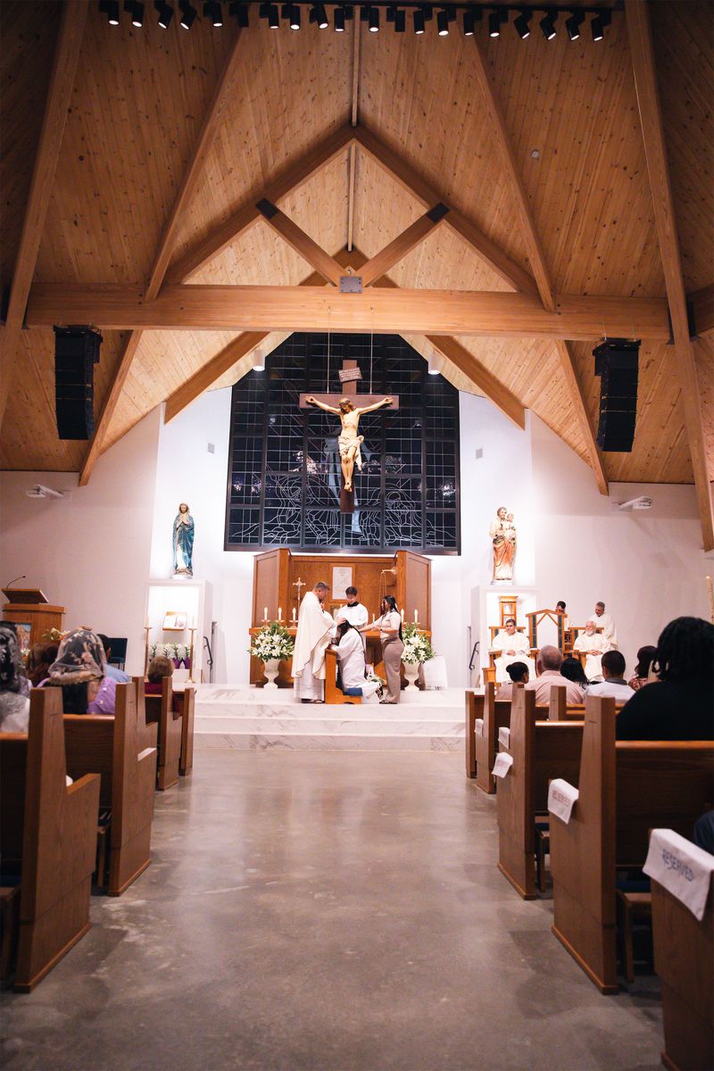 2025-04-19-easter-vigil-0306.jpg