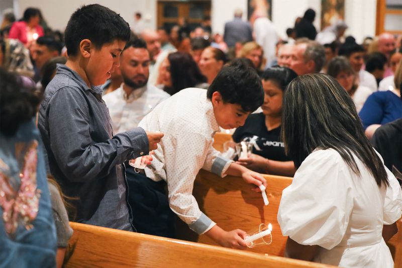2025-04-19-easter-vigil-0311.jpg